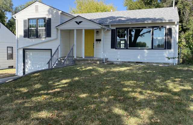 3312 E Zimmerly St photos photos