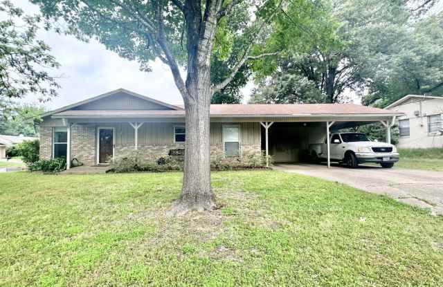Coming Soon! 3 Bedroom 2 Bath 2 Car Carport! Corner Lot! photos photos