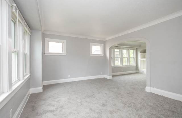 4033 North 12th Street - 2 photos photos