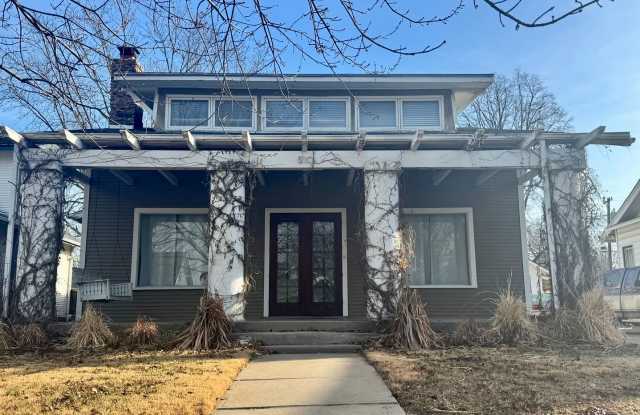 **AVAILABLE NOW** Centrally located 3-bedroom 2-bath photos photos **AVAILABLE NOW** Centrally located 3-bedroom 2-bath photos photos