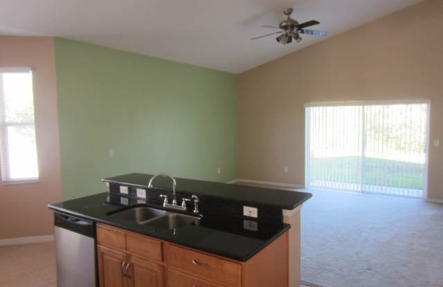 2348 Brewerton Ln. Gallery 4