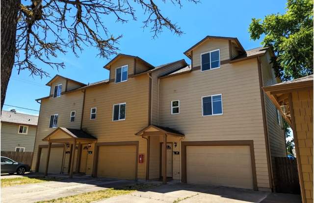 MHH18-2- 438 Norway St NE Salem, OR 97301 - 1 - 438 Norway Street Northeast, Salem, OR 97301
