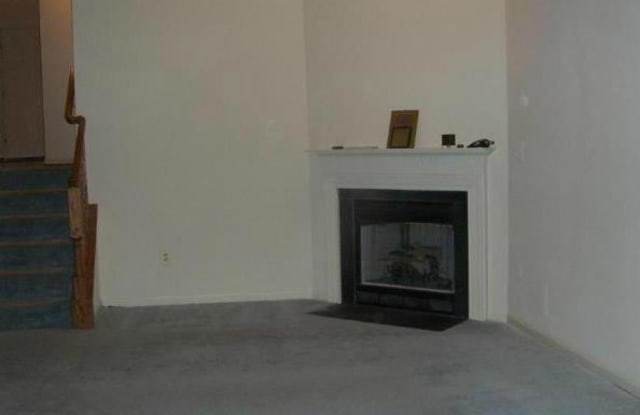 6 WADDINGTON LANE Gallery 3