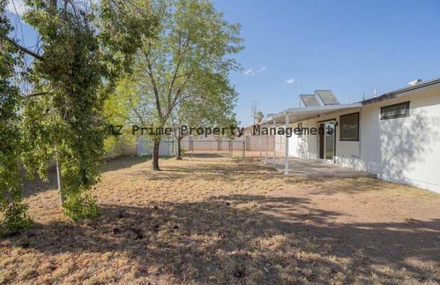 3142 North 78th Drive - Phoenix, AZ apartments for rent