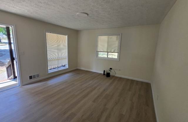 6186 Green Acres Drive Southwest Gallery 2
