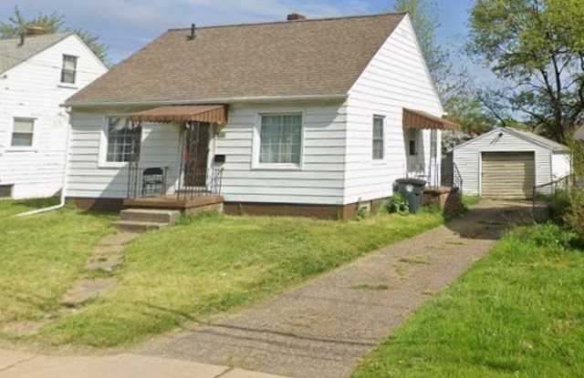 637 E Wilbeth Road photos photos