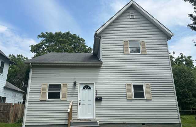 Newly Updated 4 Bed House Available Now! photos photos