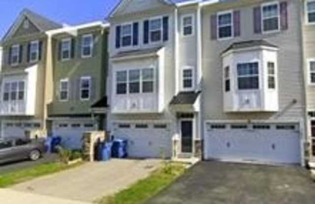 153 MERCER Court Gallery 1