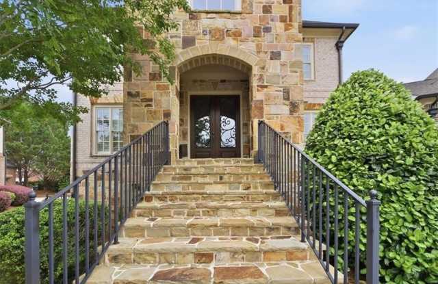 5869 Chickasaw Lane Gallery 4