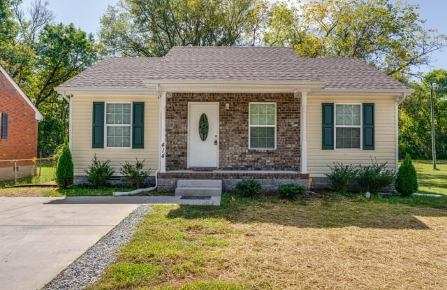 414 19th Ave W - 414 West 19th Avenue, Springfield, TN 37172