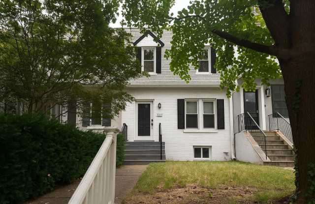 3721 R Street Northwest photos photos