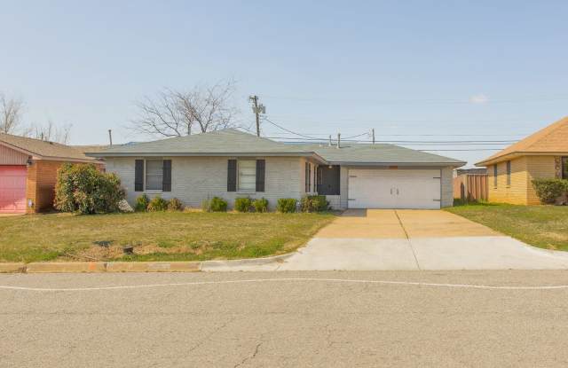 Beautiful home for lease near Hefner  Penn photos photos