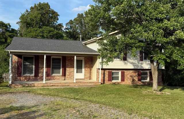 900 DEWBERRY Drive photos photos 900 DEWBERRY Drive photos photos
