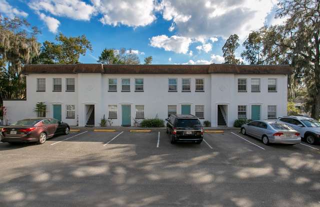 The Garden Apartments Gallery 4