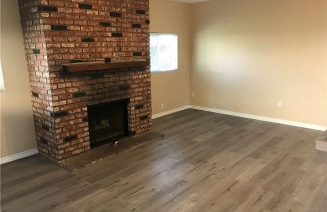 9046 Lemoran Ave - 9046 Lemoran Avenue, Downey, CA 90240