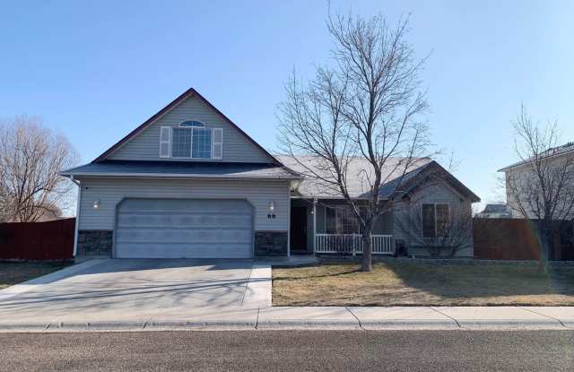 Wonderful Home Next to Nampa's Greenbelt! photos photos