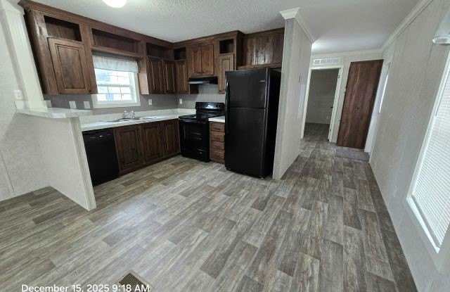 105 Lone Pine Drive Gallery 2