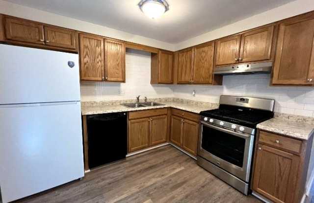 1390 Lincoln Dr photos photos
