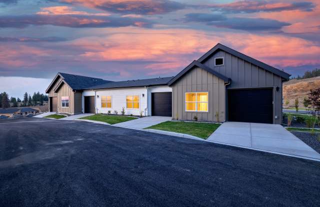 BRAND NEW Luxury 2 Bed, 2.5 Bath Townhome | Dual Primary Suites, Sunset Views  Clubhouse photos photos