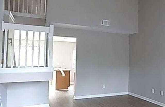 12952 Mosby Lane Gallery 2