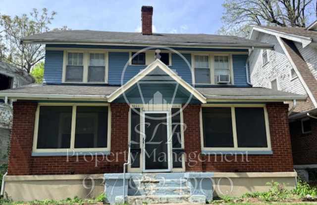 1011 North Broadway Street photos photos