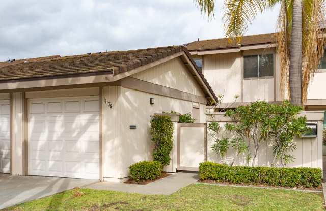 3 bed, 2 bth, TOWNHOME in RANCHO BERNARDO Gallery 1