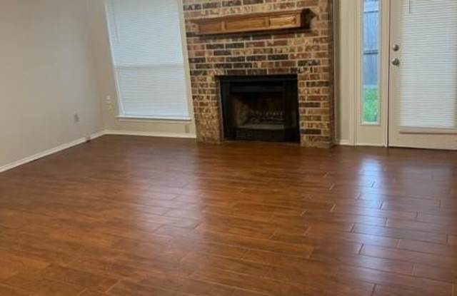 1105 Fairhaven Drive Gallery 2