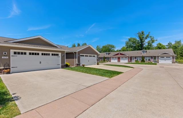 Redwood Grove City photos photos