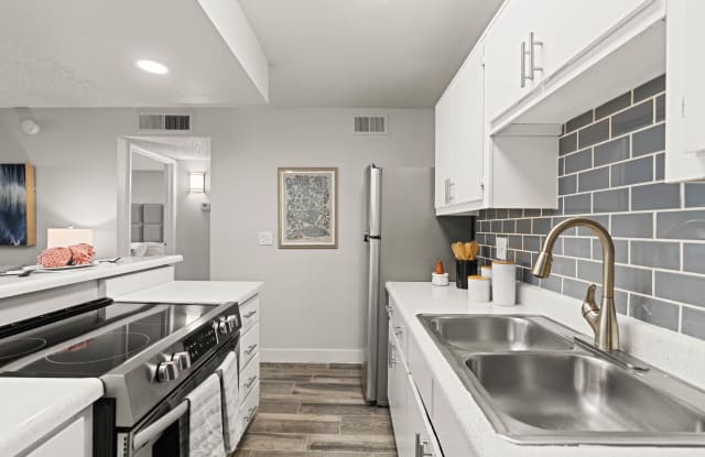 Aventura Apartment Homes Gallery 2