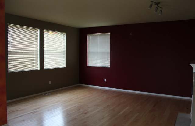 1509 66th Street Southeast Gallery 2
