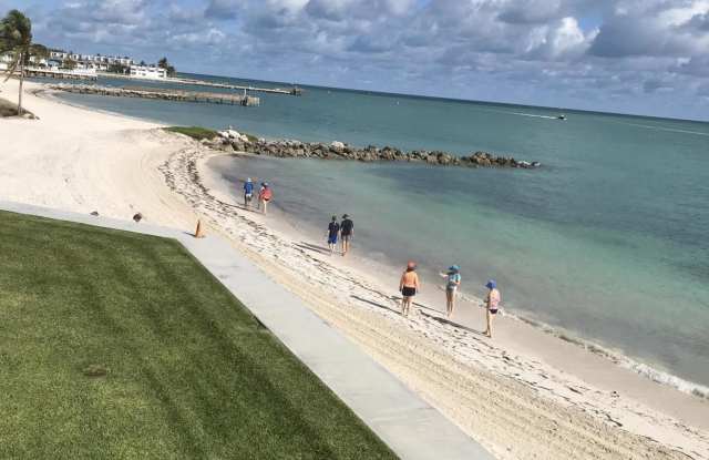 1001 W OCEAN Drive Gallery 2