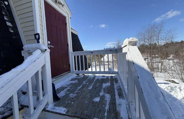 746 Calef Highway photos photos