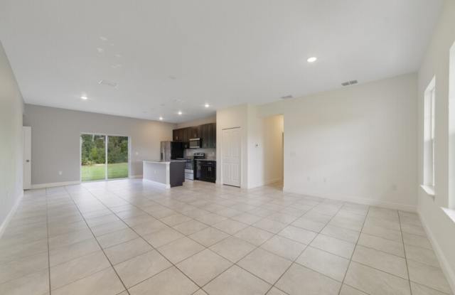 464 Marion Oaks Dr Gallery 2