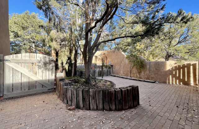 822 Camino Del Este Gallery 2