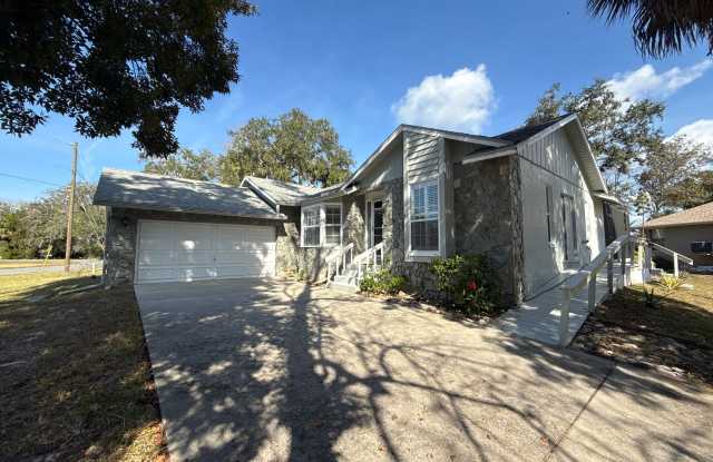 4601 S Gator Loop - 4601 South Gator Loop, Homosassa, FL 34448