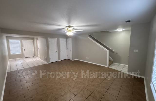 1115 Farley Circle - B Gallery 3