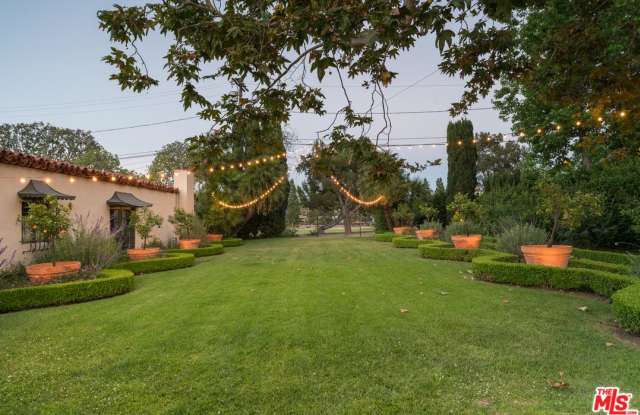 530 North JUNE Street - 530 N June St, Los Angeles, CA 90004