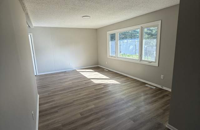 14881 Circle Drive Gallery 4
