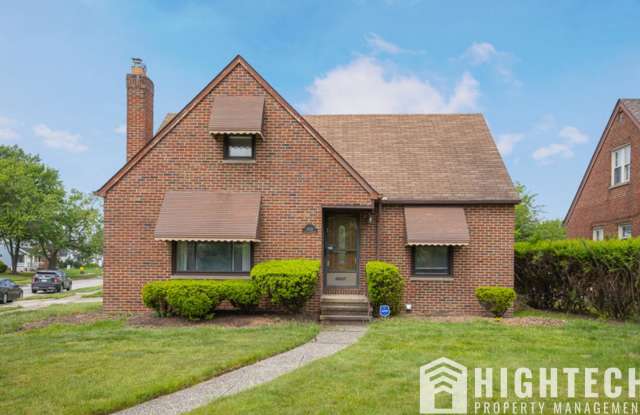 3 bedroom/1 bath! PARMA!! Gallery 1