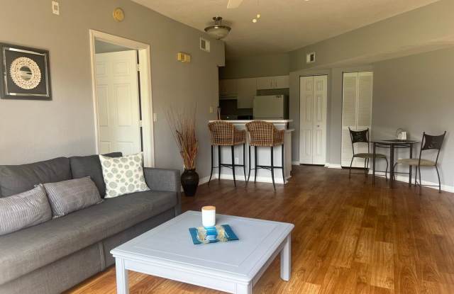 ***VERY REASONABLE RATE***FULLY FURNISHED ***LOVELY FURNISHED 2 BED/2 BATH***GROUND FLOOR**SEASONAL*** photos photos