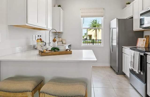 3 Bed 2.5 Bath Townhome in Stokes Landing - Pet Friendly, Energy Efficient, Lawn-Care Included! Gallery 4