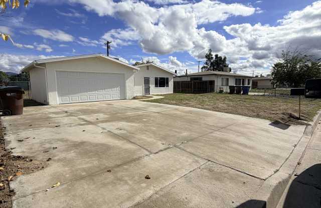 7767 Colwyn Ave photos photos