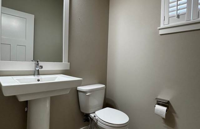 Stunning Puyallup Home Gallery 4