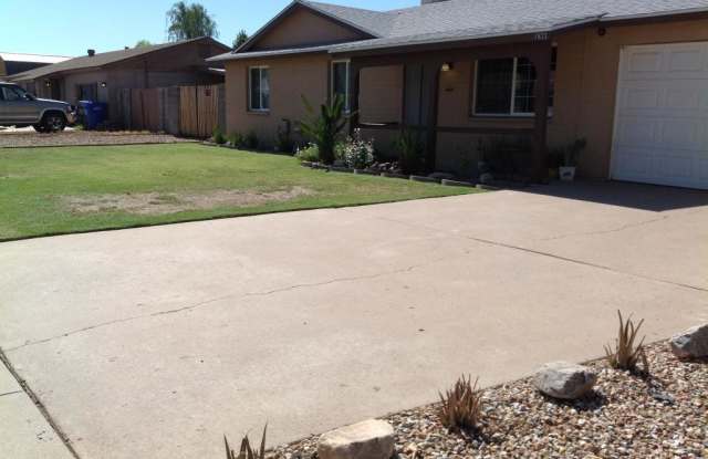 1633 W JOAN DE ARC Avenue - 1633 West Joan De Arc Avenue, Phoenix, AZ 85029