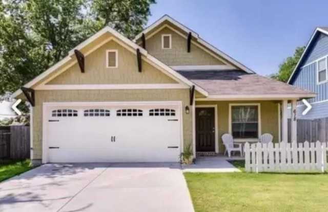 618 Fenet Street - 618 Fenet Street, McKinney, TX 75069