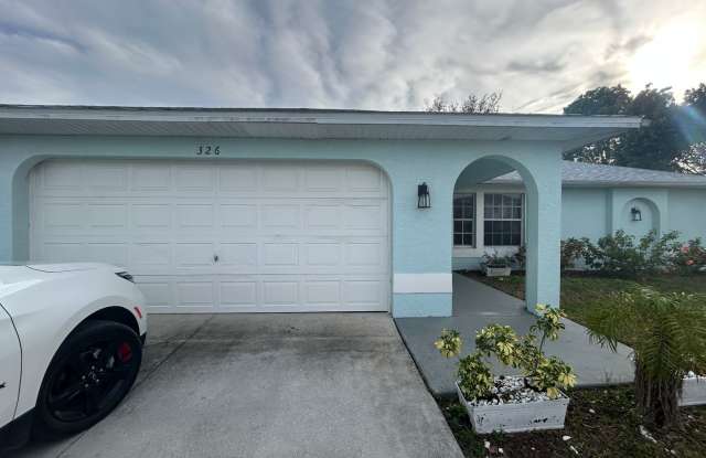 Beautiful  3/2 home includes lawn care photos photos