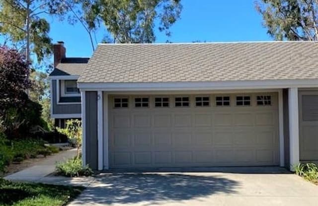 5 Rainbow Falls - 5 Rainbow Falls, Irvine, CA 92603