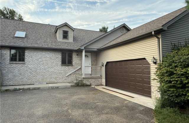 3582 E Western Reserve Road - 3582 East Western Reserve Road, Mahoning County, OH 44514