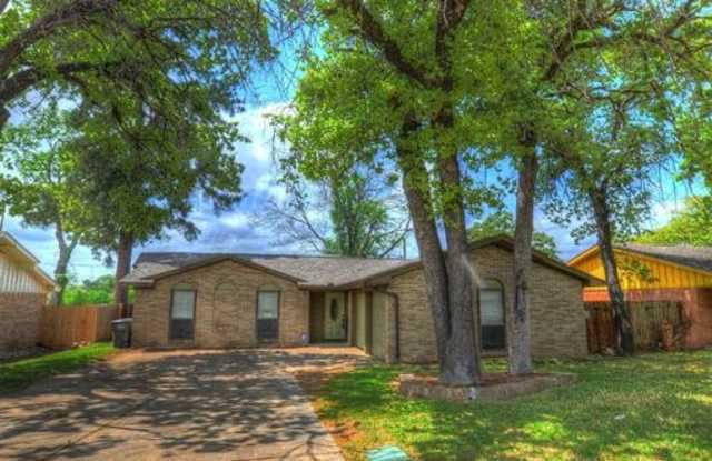 1408 Muse Street - 1408 Muse Street, Fort Worth, TX 76112