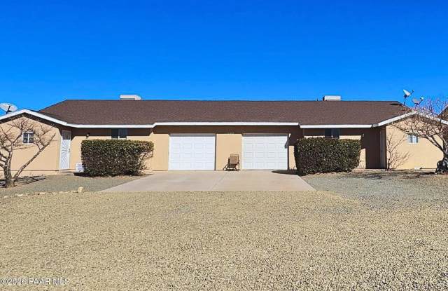 17022 E Roadrunner Road unit: A - 17022 East Roadrunner Road, Spring Valley, AZ 86333
